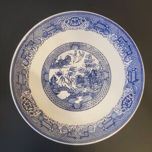 Blue Willow Plate – 10", Vintage/Antique
